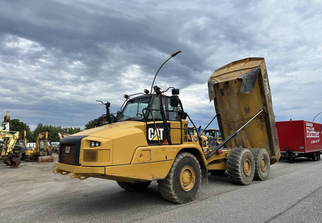 CAT 730 C Auto lubrication + Klima CE + EPA - شاحنة مفصلية: صورة 2 CAT 730 C Auto lubrication + Klima CE + EPA - شاحنة مفصلية: صورة 2