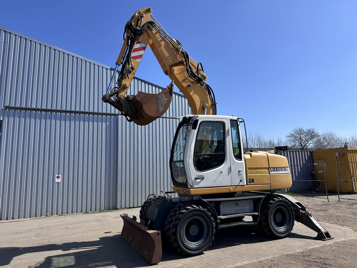 LIEBHERR A 314 All hydr. lines SW 33- 30 Km/h - حفار ذو عجلات: صورة 1 LIEBHERR A 314 All hydr. lines SW 33- 30 Km/h - حفار ذو عجلات: صورة 1