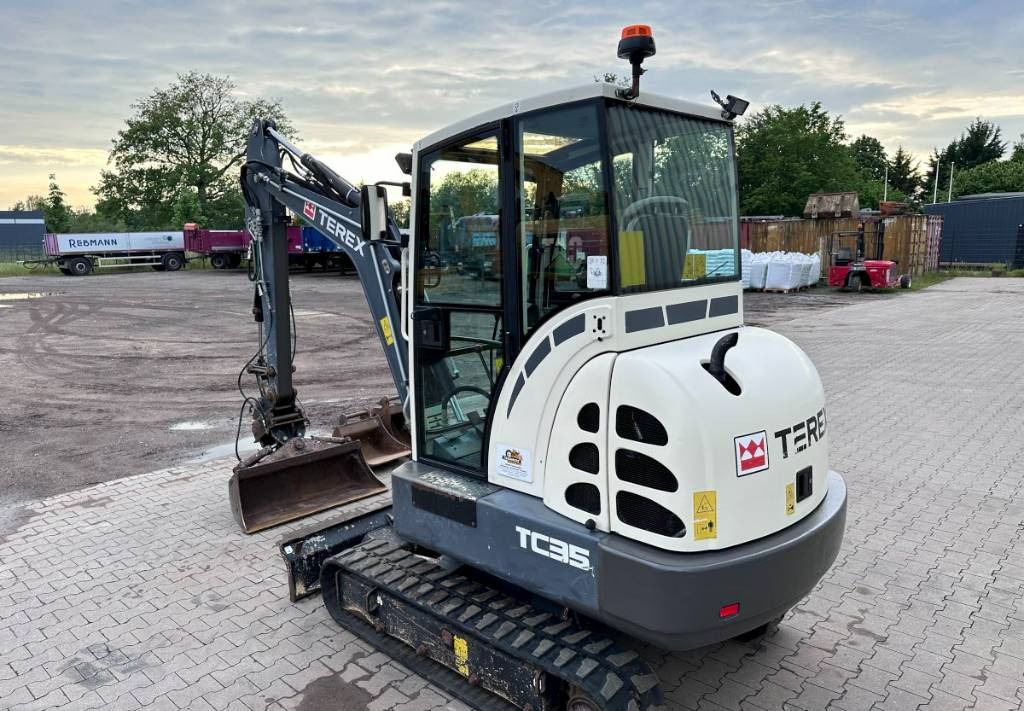 Terex TC 35 mit 3 Löffel - حفار صغير: صورة 5 Terex TC 35 mit 3 Löffel - حفار صغير: صورة 5