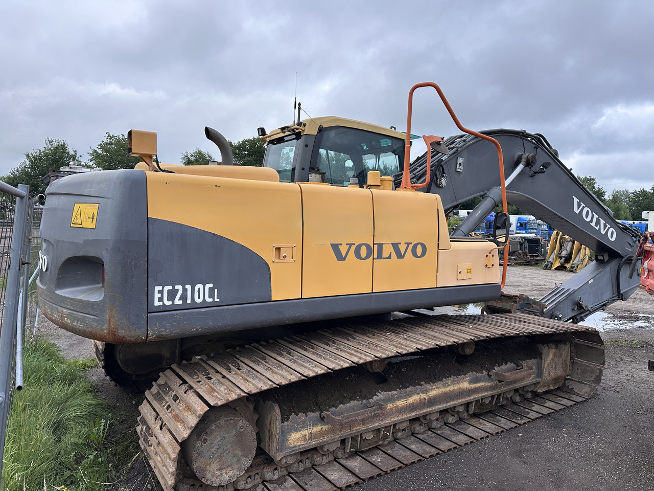 VOLVO EC 210 CL Deutsche Maschine! Top !!! - حفار زاحف: صورة 2 VOLVO EC 210 CL Deutsche Maschine! Top !!! - حفار زاحف: صورة 2