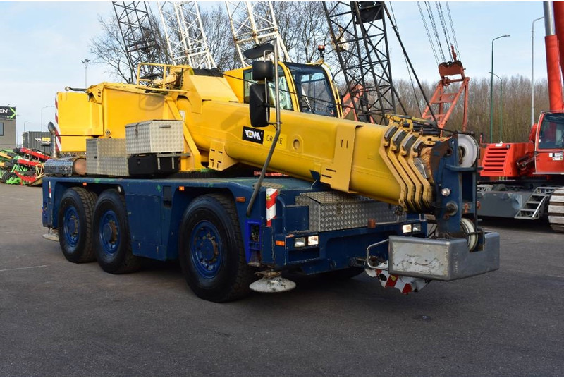 Demag AC 40 City - رافعة لجميع التضاريس: صورة 4 Demag AC 40 City - رافعة لجميع التضاريس: صورة 4