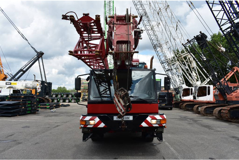 Liebherr LTM 1030-2 - رافعة لجميع التضاريس: صورة 3 Liebherr LTM 1030-2 - رافعة لجميع التضاريس: صورة 3