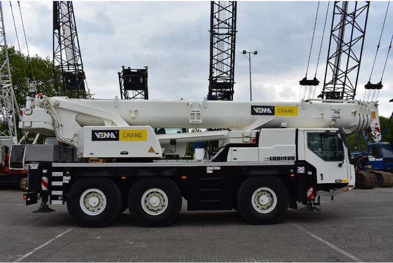 Liebherr LTM1055-3.2 - رافعة لجميع التضاريس: صورة 5 Liebherr LTM1055-3.2 - رافعة لجميع التضاريس: صورة 5