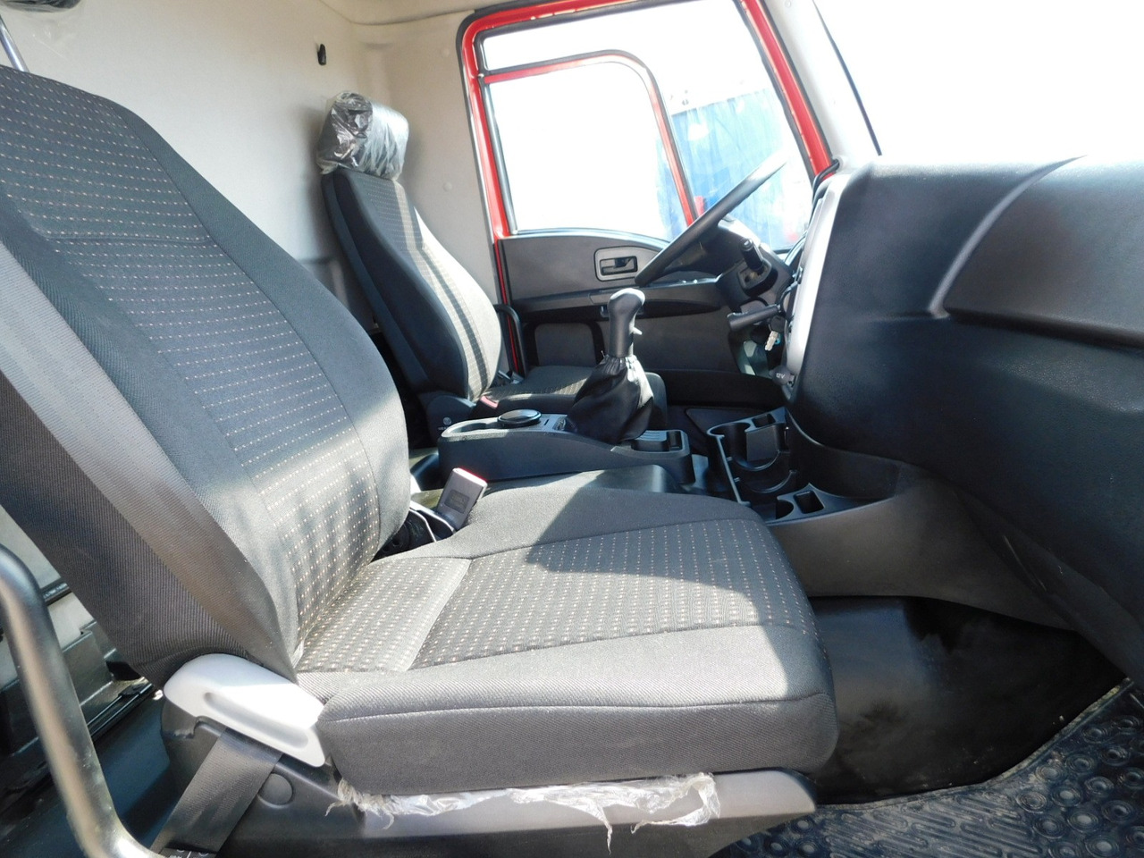 Ford 4142d 8x4 dcab e6 16s2230 ecotorq - شاحنة قلاب: صورة 5 Ford 4142d 8x4 dcab e6 16s2230 ecotorq - شاحنة قلاب: صورة 5