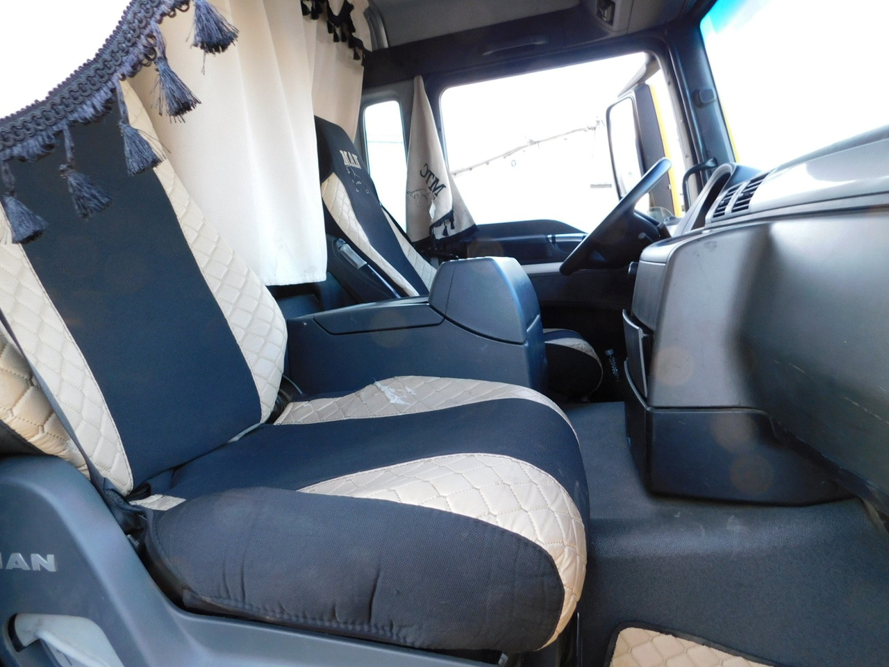 Man Tgs 18320 - مقطورة السحب: صورة 5 Man Tgs 18320 - مقطورة السحب: صورة 5