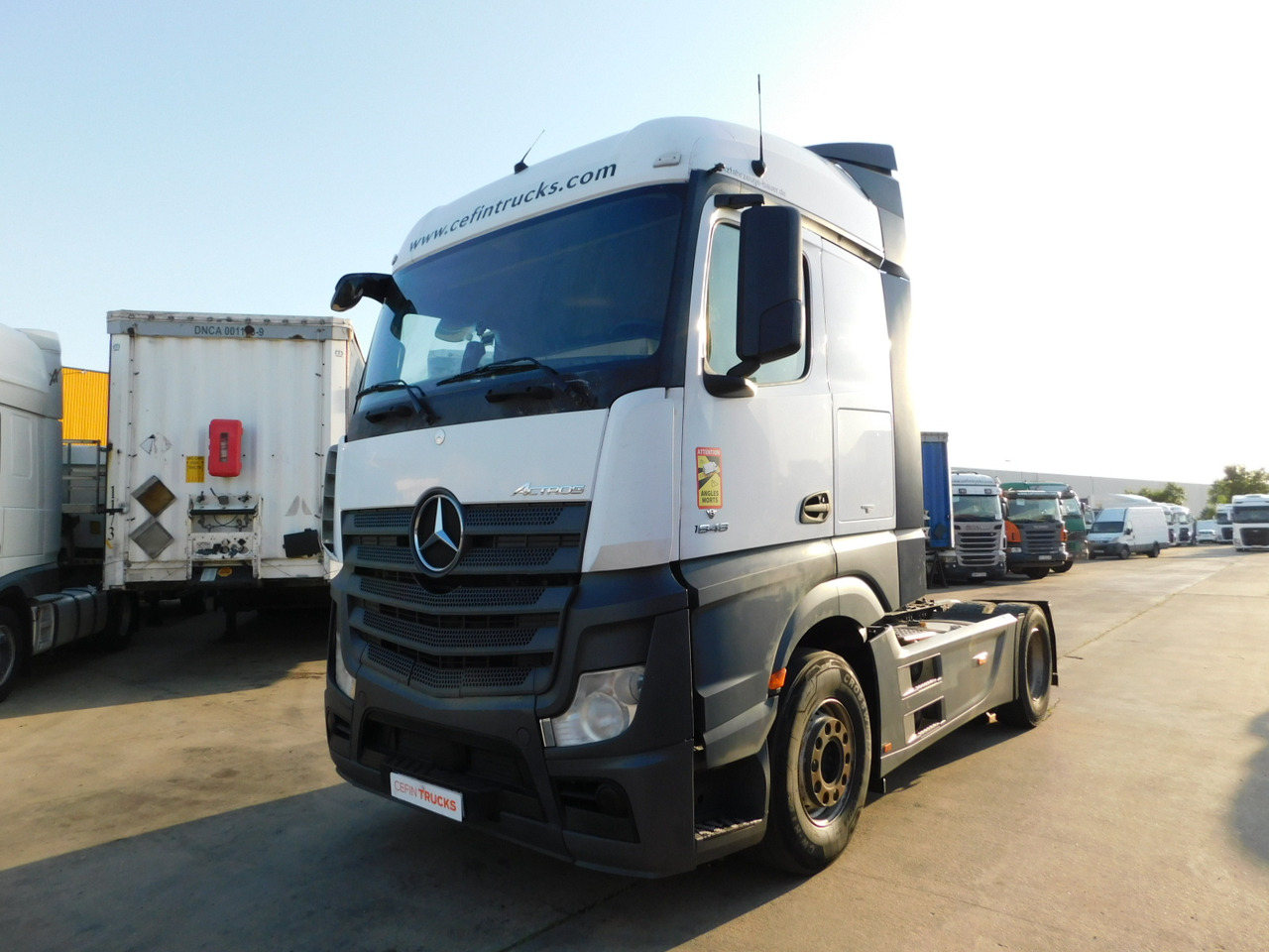 Mercedes Actros - رأس تريلا: صورة 1 Mercedes Actros - رأس تريلا: صورة 1