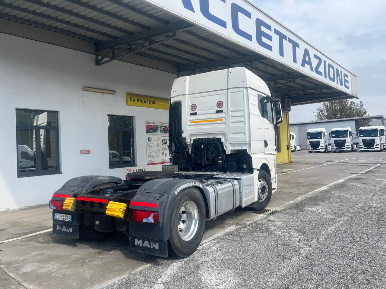 MAN TGX 18.510 4x2 BL SA ADR FL EXII EXIII Euro6 Klima - رأس تريلا: صورة 5 MAN TGX 18.510 4x2 BL SA ADR FL EXII EXIII Euro6 Klima - رأس تريلا: صورة 5