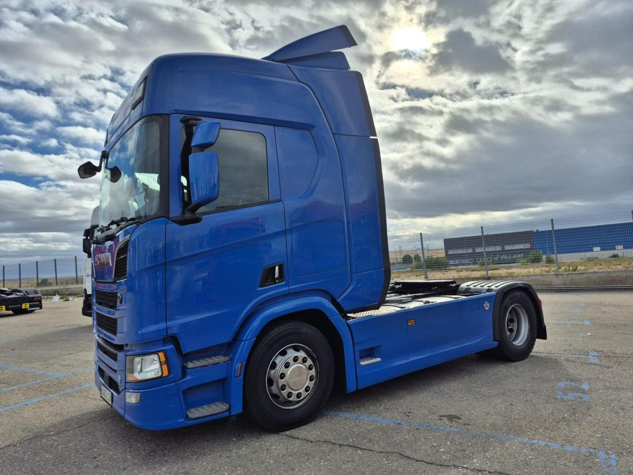Scania R 650 - رأس تريلا: صورة 2 Scania R 650 - رأس تريلا: صورة 2