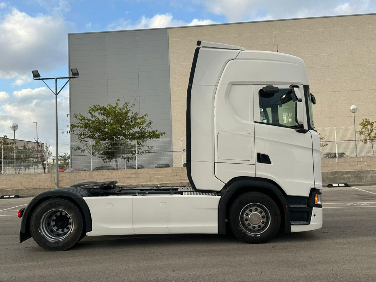 Scania S 500 - رأس تريلا: صورة 4 Scania S 500 - رأس تريلا: صورة 4