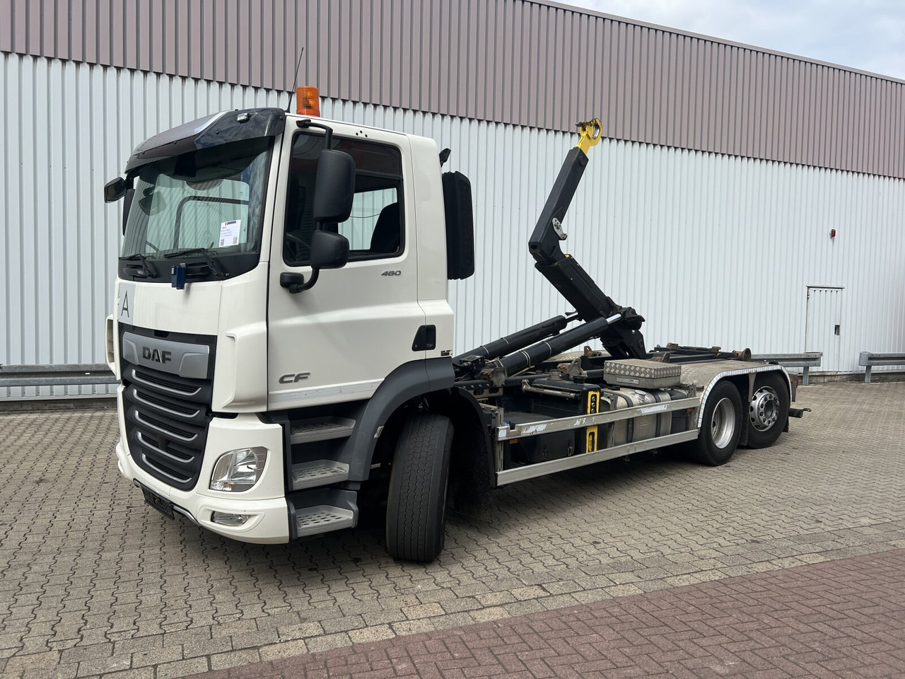 DAF CF 480 6x2 CF 480 6x2, Lenk-/Liftachse - شاحنة برافعة خطافية: صورة 1 DAF CF 480 6x2 CF 480 6x2, Lenk-/Liftachse - شاحنة برافعة خطافية: صورة 1