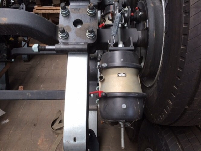 EuroCargo ML160E32 4x2 EuroCargo ML160E32 4x2 mit Teilen für Anhänger und Aufbauten - شاحنة نقل سيارات شاحنة: صورة 5 EuroCargo ML160E32 4x2 EuroCargo ML160E32 4x2 mit Teilen für Anhänger und Aufbauten - شاحنة نقل سيارات شاحنة: صورة 5