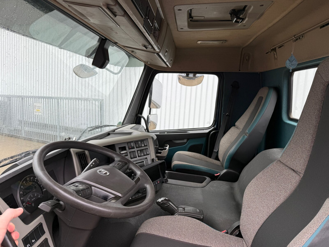 FM 370/410 6x2 FM 370/410 6x2, Lenk-/Liftachse - شاحنة برافعة خطافية: صورة 2 FM 370/410 6x2 FM 370/410 6x2, Lenk-/Liftachse - شاحنة برافعة خطافية: صورة 2