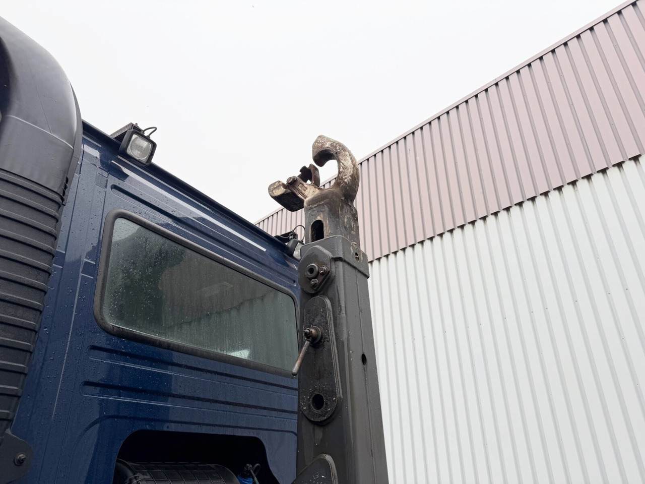 FM 410 6x2 FM 410 6x2, Lenk-/Liftachse, Motorabtrieb - شاحنة برافعة خطافية: صورة 2 FM 410 6x2 FM 410 6x2, Lenk-/Liftachse, Motorabtrieb - شاحنة برافعة خطافية: صورة 2