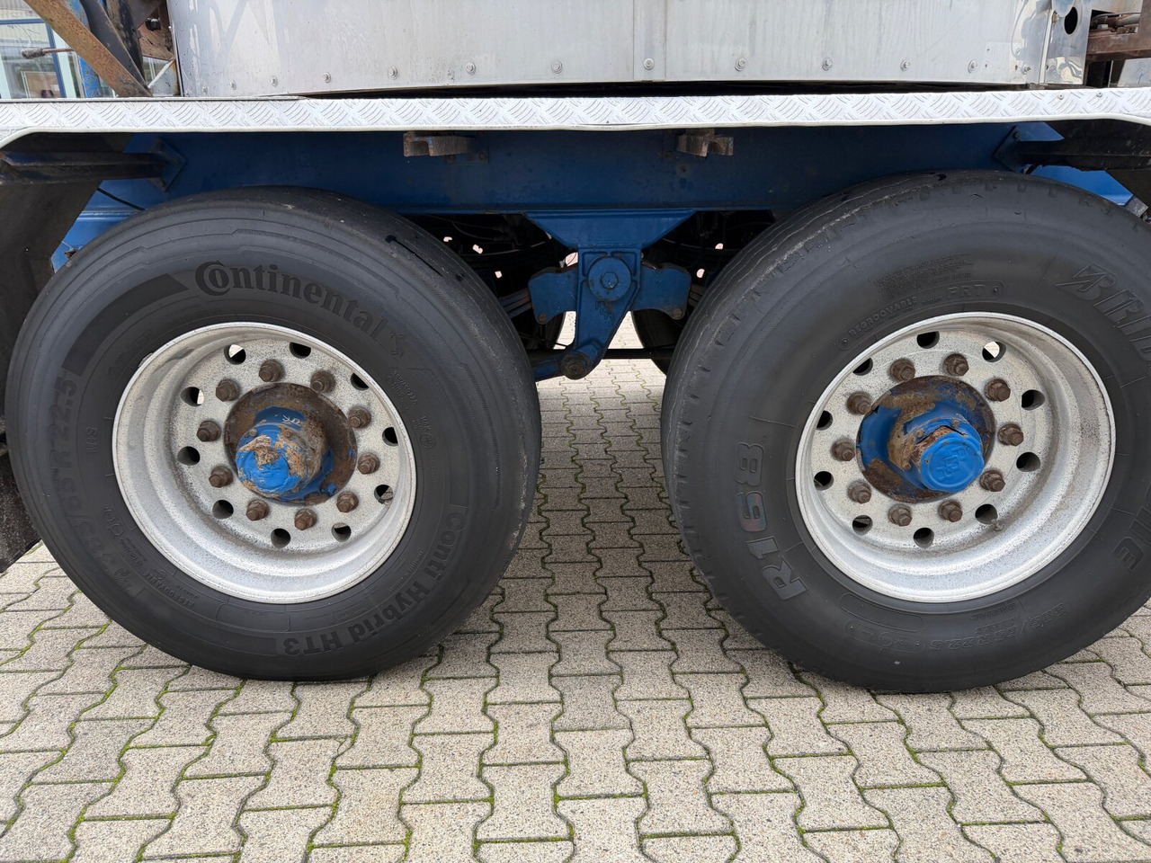 Faehndrich AG TKS-Z13 Asphaltkocher Faehndrich AG TKS-Z13 Asphaltkocher - موزع الأسفلت: صورة 3 Faehndrich AG TKS-Z13 Asphaltkocher Faehndrich AG TKS-Z13 Asphaltkocher - موزع الأسفلت: صورة 3