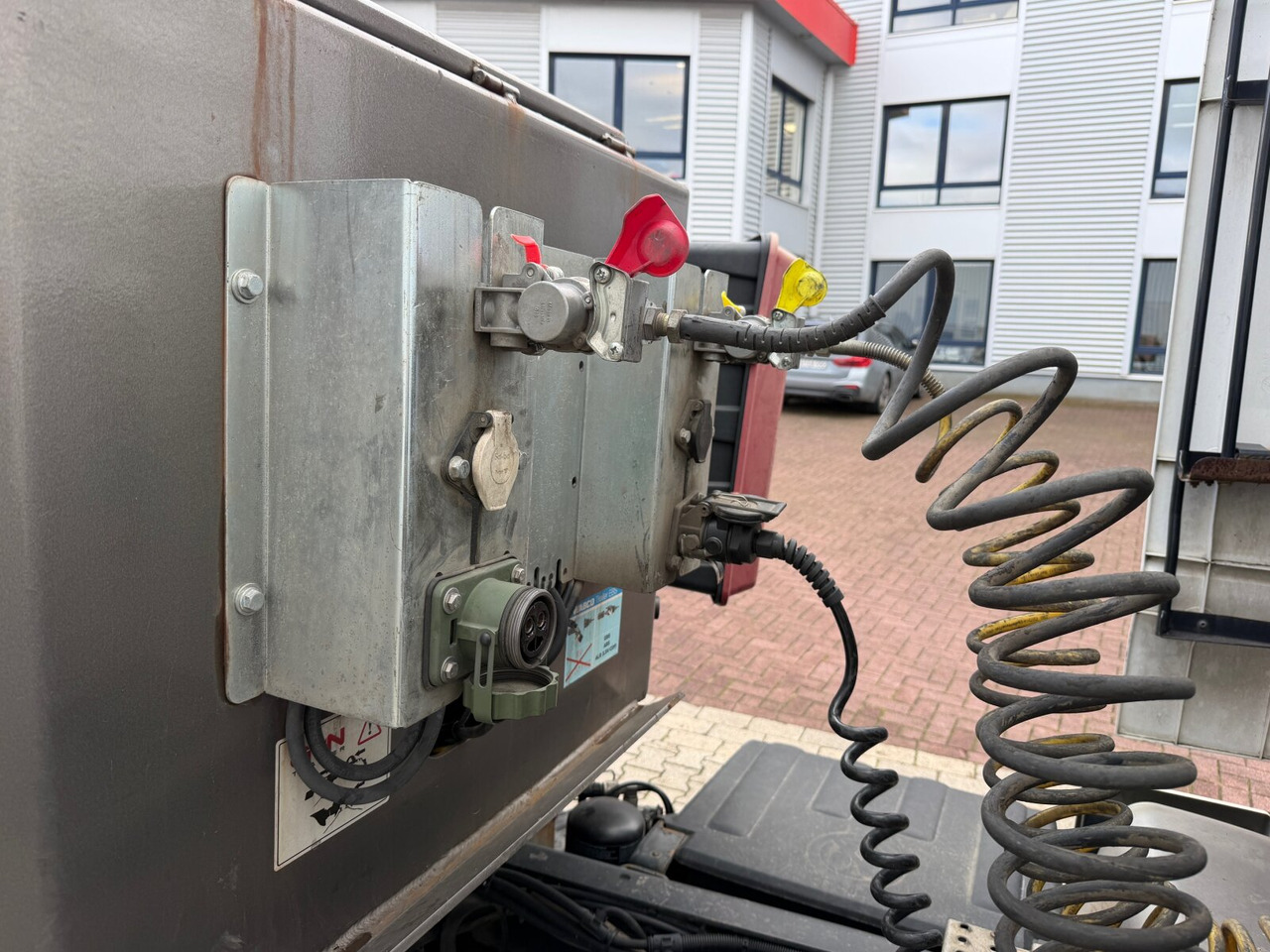 GVN Trailer 329 GVN Trailer 329, Liftachse, Verbr. auf 3m, hydr. Rampen - نصف مقطورة بلودر منخفض: صورة 2 GVN Trailer 329 GVN Trailer 329, Liftachse, Verbr. auf 3m, hydr. Rampen - نصف مقطورة بلودر منخفض: صورة 2