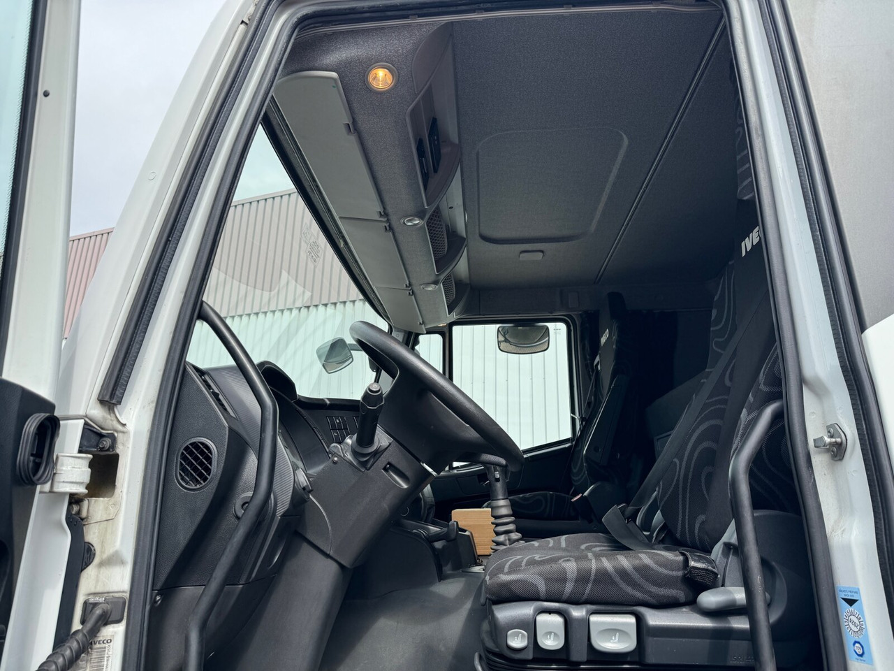 Iveco Stralis AT 190 S31FP-CM 4x2 Stralis AT 190 S31FP-CM 4x2, LBW BÄR, Ex- - شاحنة: صورة 3 Iveco Stralis AT 190 S31FP-CM 4x2 Stralis AT 190 S31FP-CM 4x2, LBW BÄR, Ex- - شاحنة: صورة 3