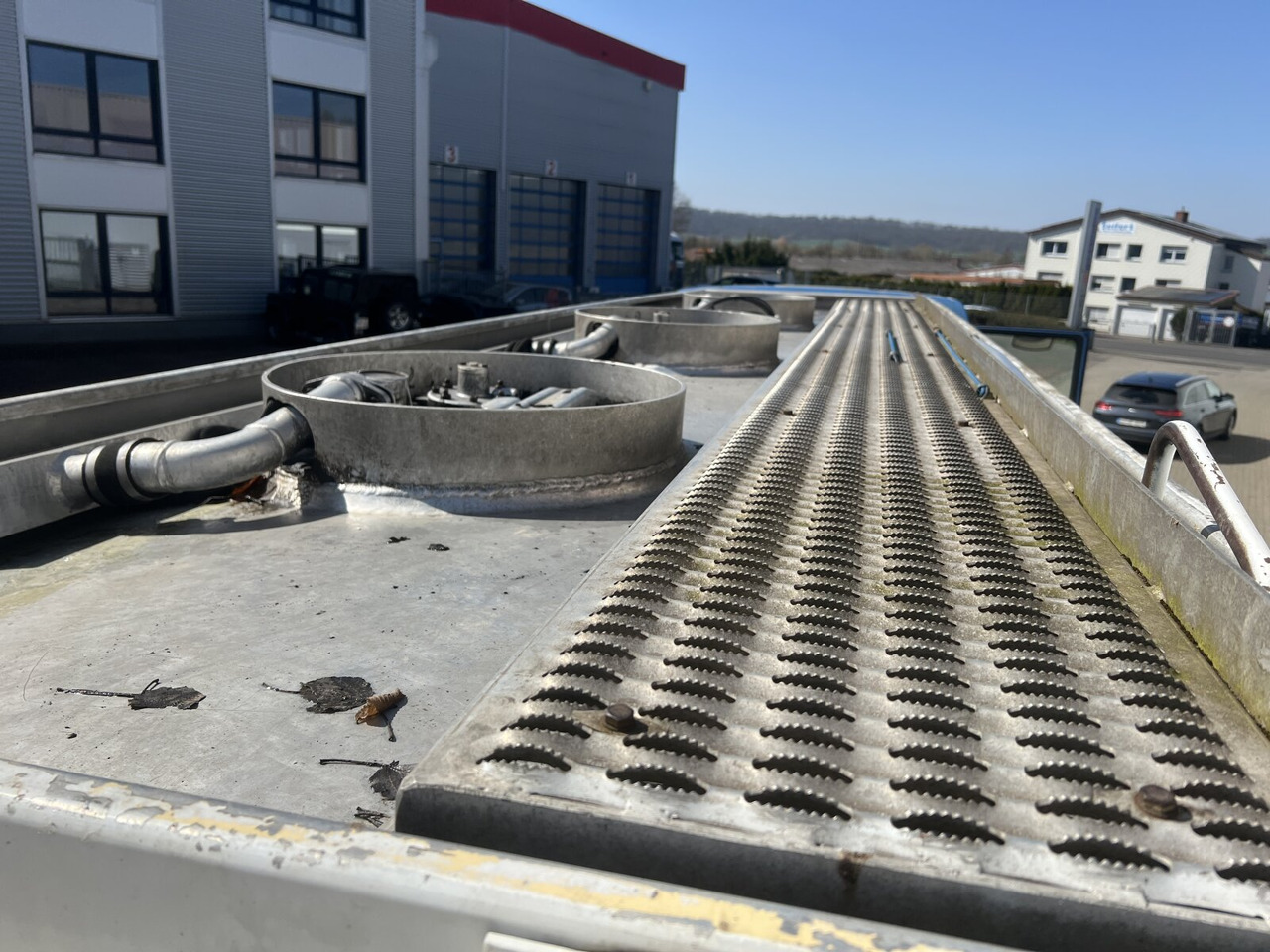 شاحنة صهريج MAN TGA 26.400 6x2-4 BL TGA 26.400 6x2-4 BL, A1, Lenk-/Liftachse, ADR, Kässbohrer Tank ca. 20.820l, 3 Kammern: صورة 7