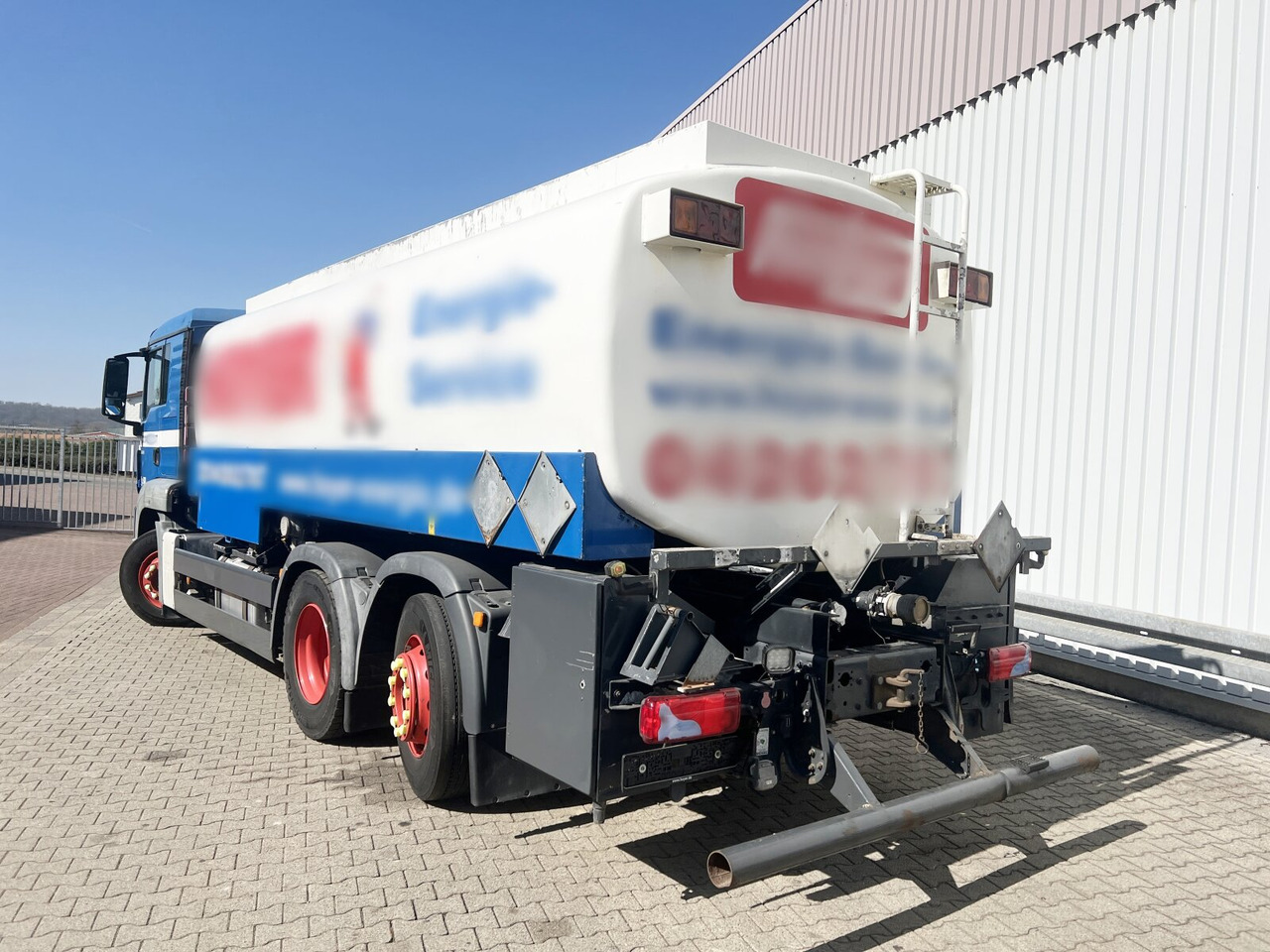 شاحنة صهريج MAN TGA 26.400 6x2-4 BL TGA 26.400 6x2-4 BL, A1, Lenk-/Liftachse, ADR, Kässbohrer Tank ca. 20.820l, 3 Kammern: صورة 11