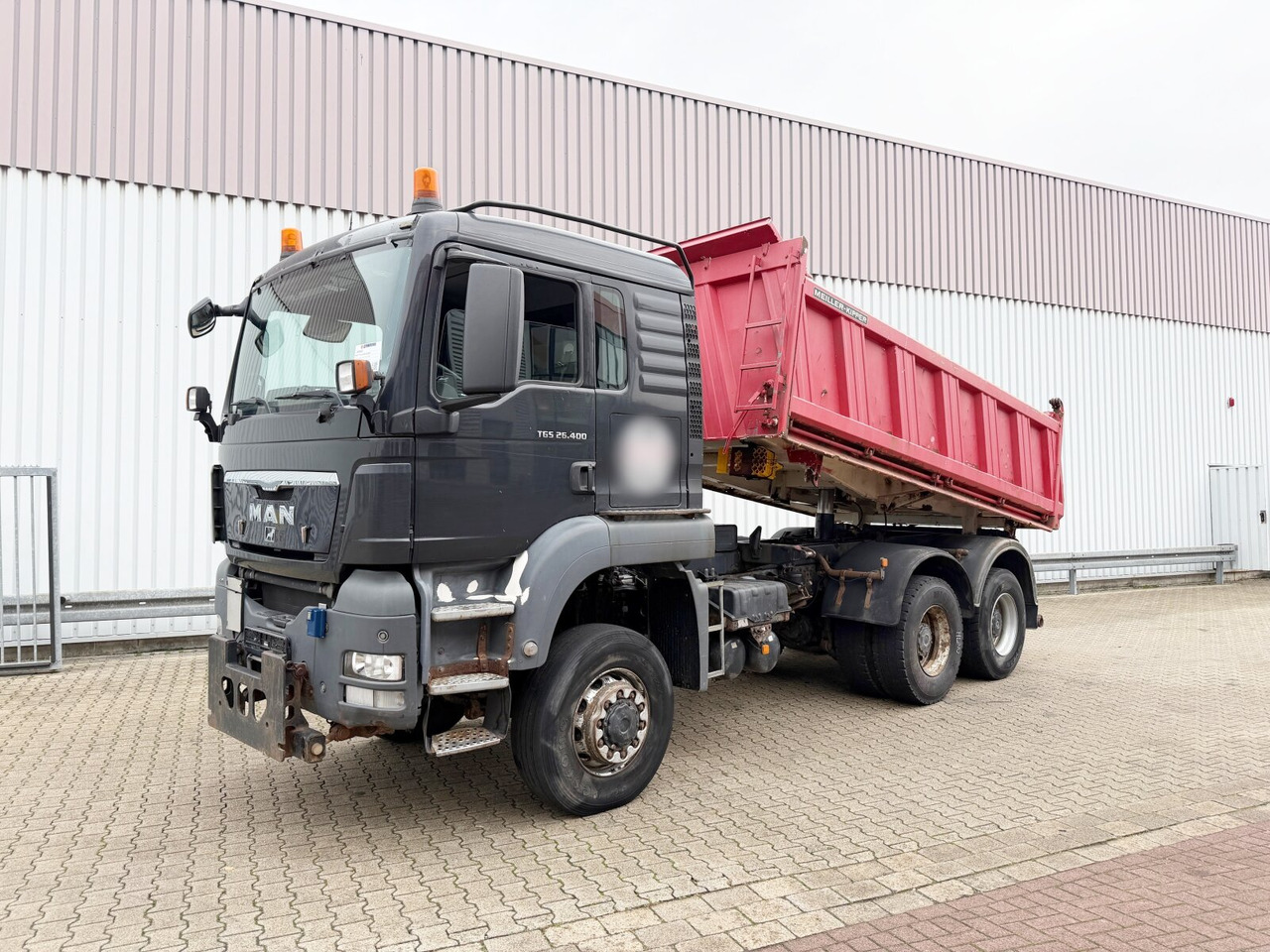 MAN TGA 26.400 6x6 BB TGA 26.400 6x6 BB, Winterdienstausstattung - شاحنة قلاب: صورة 1 MAN TGA 26.400 6x6 BB TGA 26.400 6x6 BB, Winterdienstausstattung - شاحنة قلاب: صورة 1