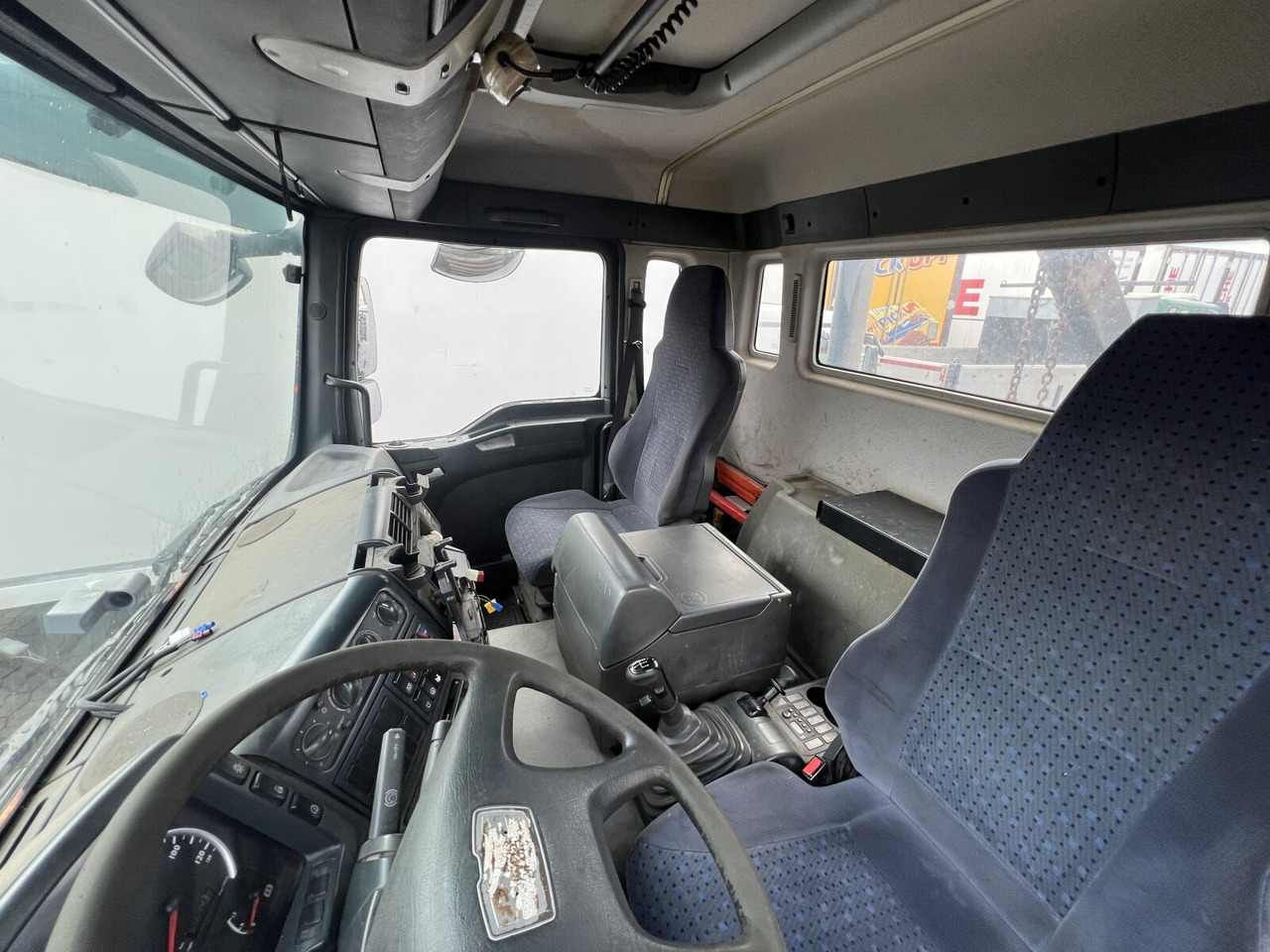 شاحنة لودر انزلاقي MAN TGA 26.410 6X2/4 BL Motorschaden! TGA 26.410 6X2/4 BL, Vorlauf Lenk-Liftachse, Meiller Tele.: صورة 6