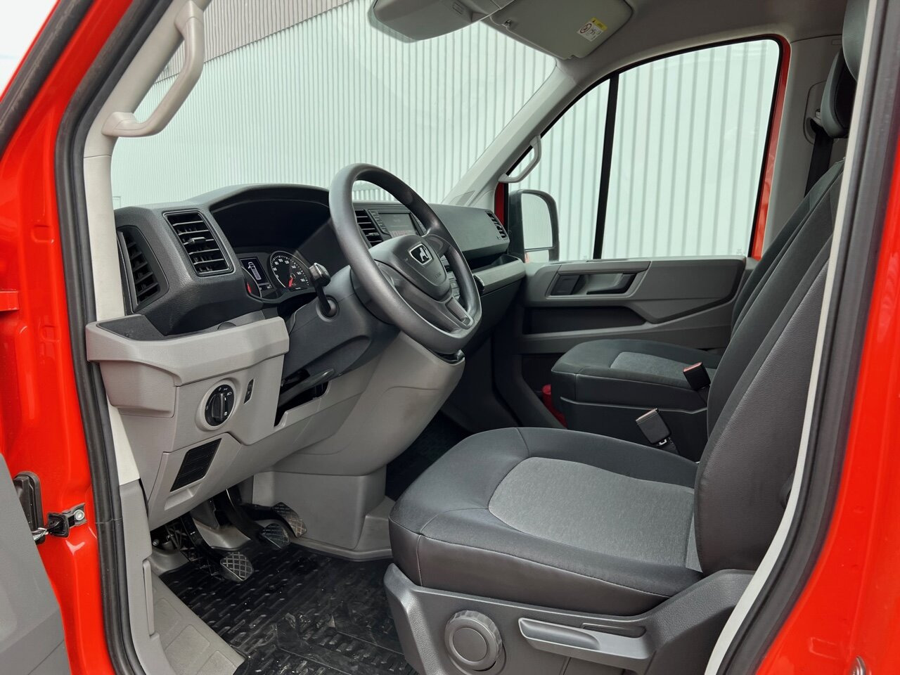MAN TGE 2.140 4x2F SB TGE 2.140 4x2F SB - فان المدمجة: صورة 3 MAN TGE 2.140 4x2F SB TGE 2.140 4x2F SB - فان المدمجة: صورة 3