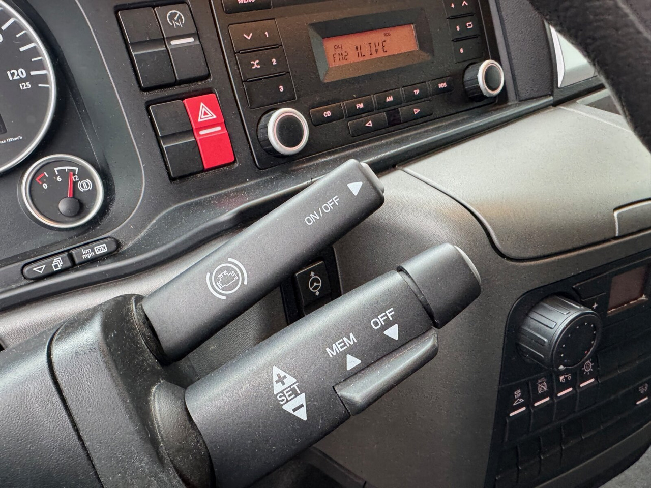 شاحنة صندوقية MAN TGL 8.150 4x2 BL TGL 8.150 4x2 BL, Möbelkoffer mit Rolltor: صورة 6