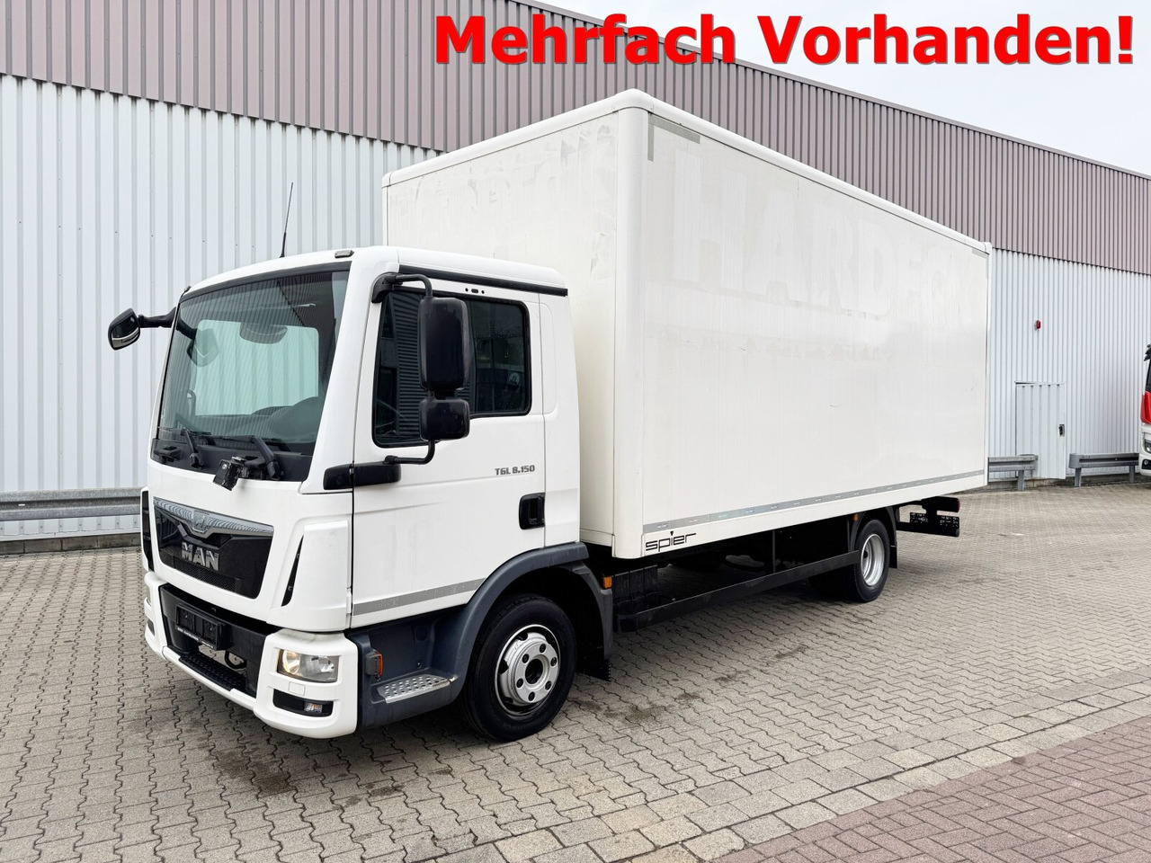 MAN TGL 8.150 4x2 BL TGL 8.150 4x2 BL, Möbelkoffer mit Rolltor - شاحنة صندوقية: صورة 1 MAN TGL 8.150 4x2 BL TGL 8.150 4x2 BL, Möbelkoffer mit Rolltor - شاحنة صندوقية: صورة 1
