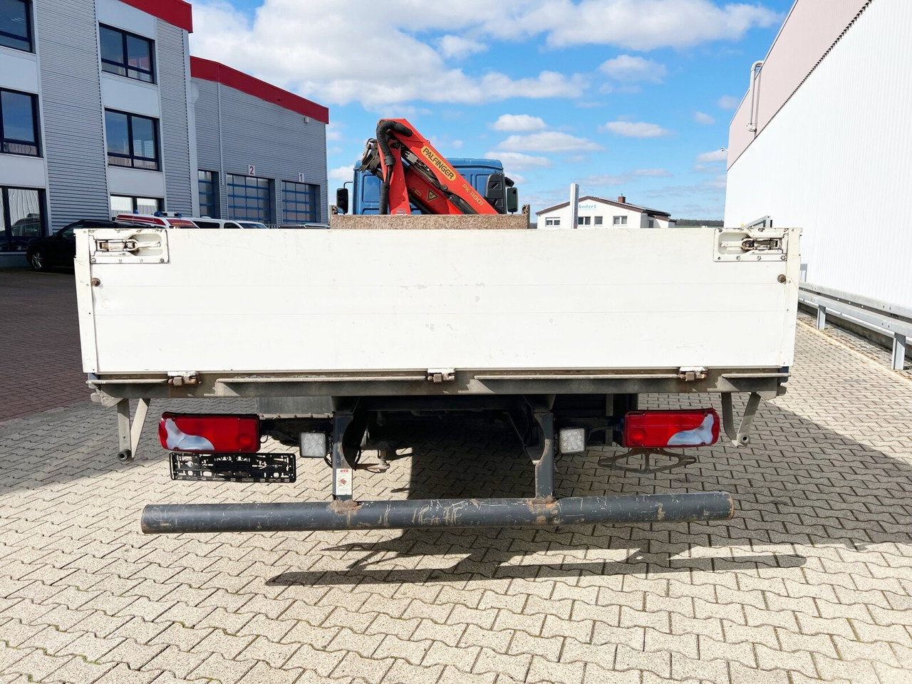 شاحنة كرين, شاحنات مسطحة MAN TGM 15.250/340 4X2 BL TGM 15.250/340 4X2 BL mit Kran Palfinger PK 11001: صورة 12