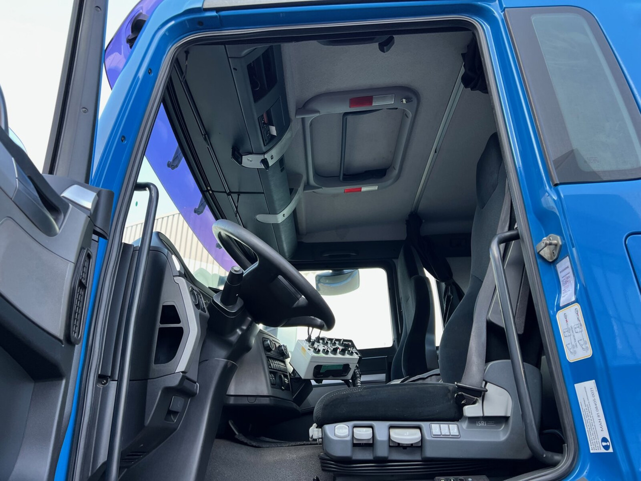 MAN TGS 18.360 4X4 BL TGS 18.360 4X4 BL, Hinterkipper, hydr. Heckklappe, Winterdienstausstattung - شاحنة قلاب: صورة 5 MAN TGS 18.360 4X4 BL TGS 18.360 4X4 BL, Hinterkipper, hydr. Heckklappe, Winterdienstausstattung - شاحنة قلاب: صورة 5