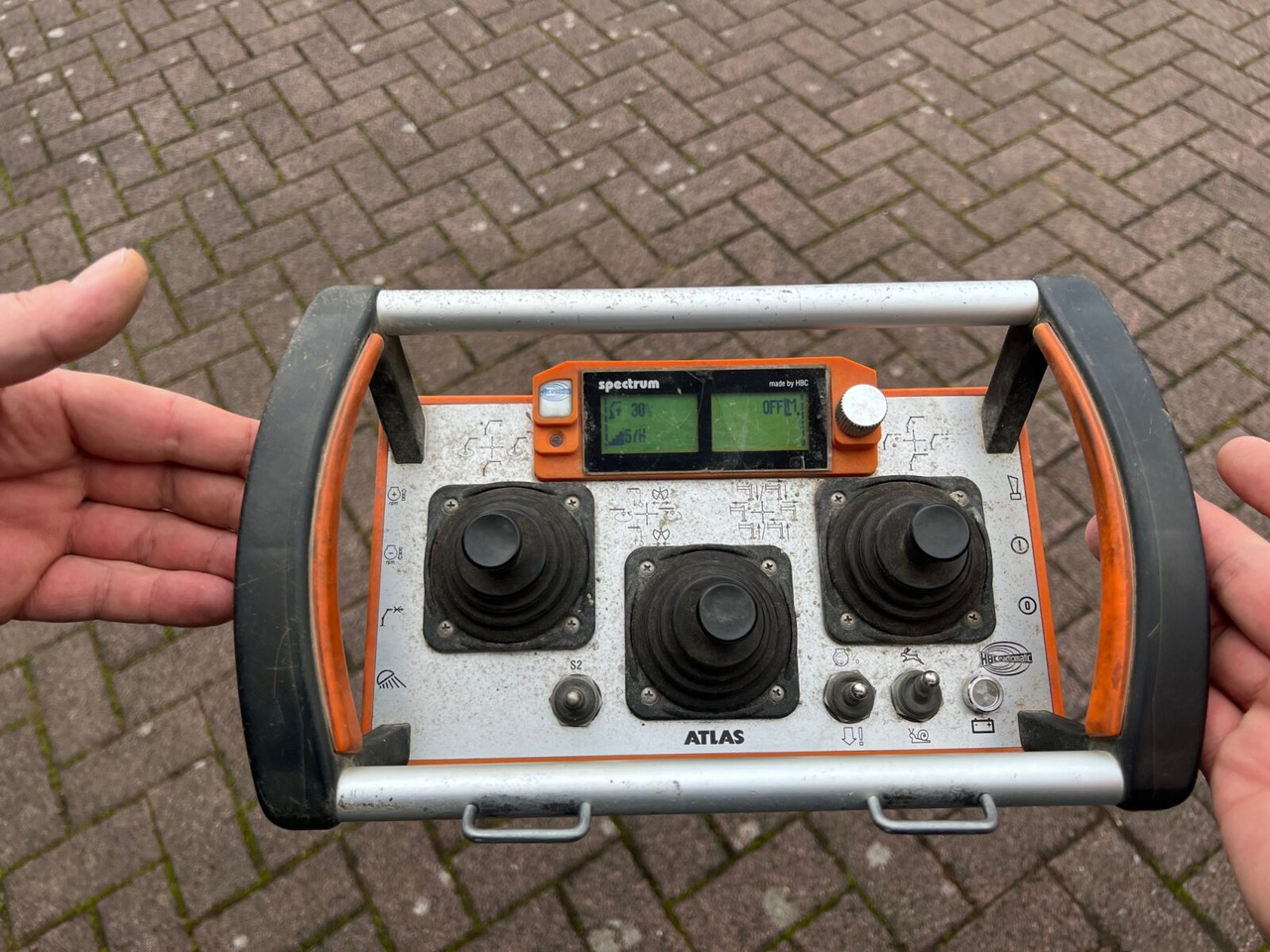 MAN TGS 26.360/400 6x2-4 BL TGS 26.360/400 6x2-4 BL, Lenk-/Lift, Kran Atlas AK 206.3E A5, Funk - شاحنة برافعة خطافية, شاحنة كرين: صورة 5 MAN TGS 26.360/400 6x2-4 BL TGS 26.360/400 6x2-4 BL, Lenk-/Lift, Kran Atlas AK 206.3E A5, Funk - شاحنة برافعة خطافية, شاحنة كرين: صورة 5