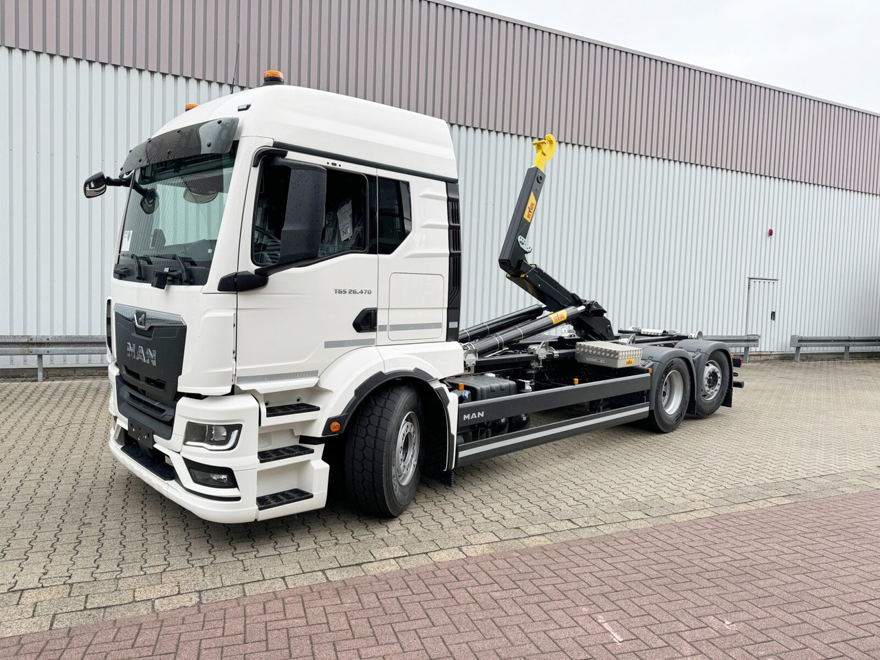 MAN TGS 26.470 6x2-4 LL CH TGS 26.470 6x2-4 LL CH, Retarder, Navi, Lenk-/Liftachse - شاحنة برافعة خطافية: صورة 1 MAN TGS 26.470 6x2-4 LL CH TGS 26.470 6x2-4 LL CH, Retarder, Navi, Lenk-/Liftachse - شاحنة برافعة خطافية: صورة 1