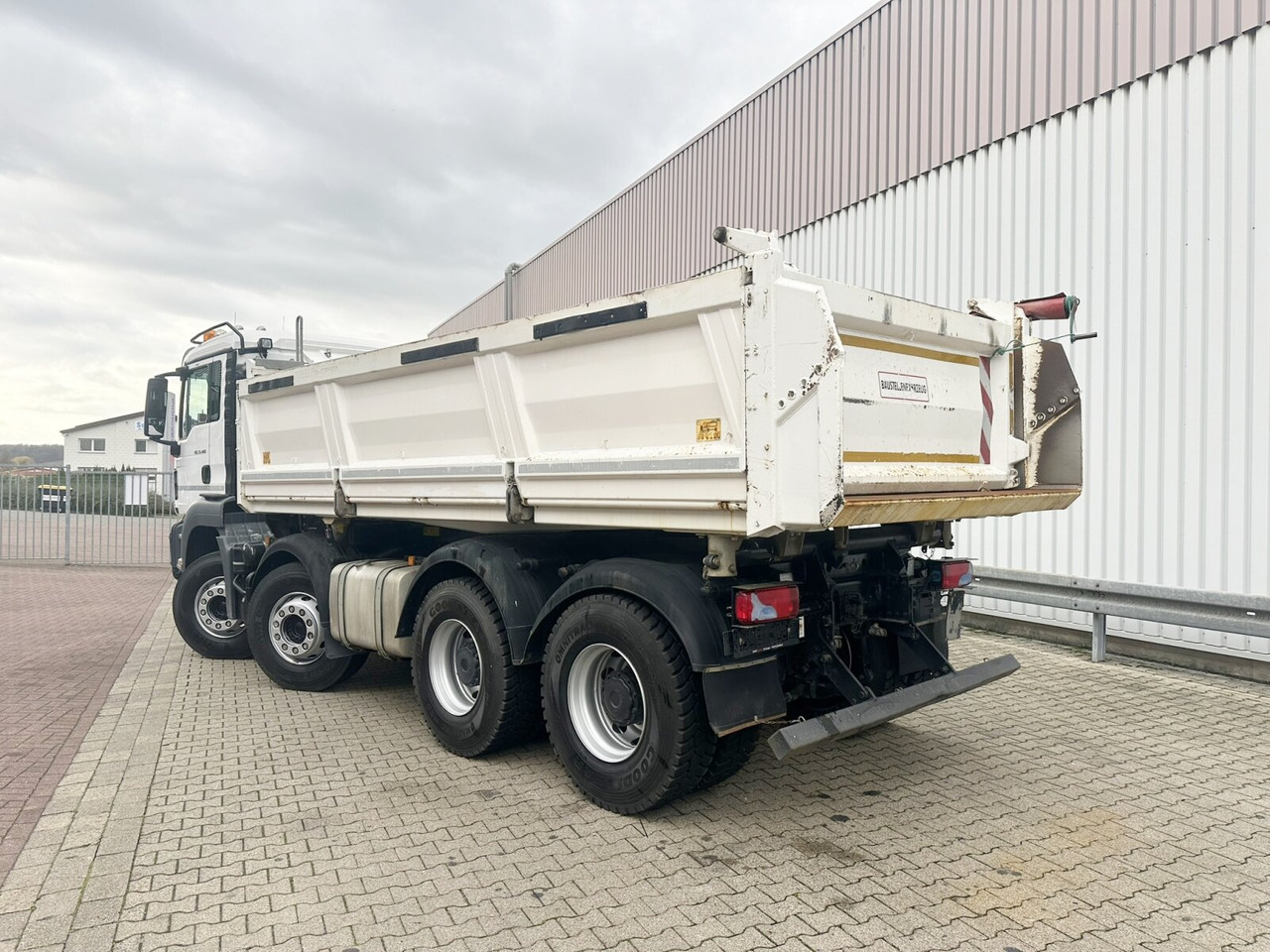 تأجير MAN TGS 35.460 8X4 BB TGS 35.460 8X4 BB, Meiller Bordmatik, Rollplane, 13m³ MAN TGS 35.460 8X4 BB TGS 35.460 8X4 BB, Meiller Bordmatik, Rollplane, 13m³: صورة 8