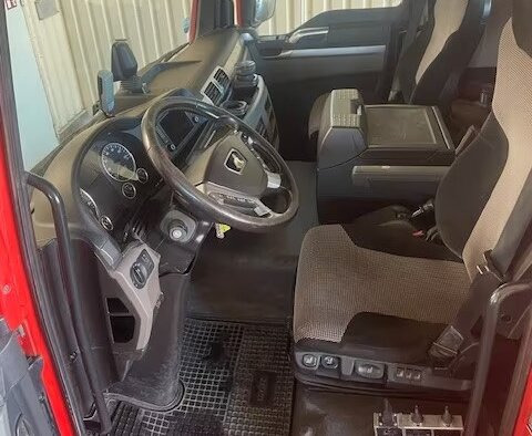 MAN TGS 35.500 8x4 BB TGS 35.500 8x4 BB, Pritarder, Meiller RK 30.65 - شاحنة برافعة خطافية: صورة 2 MAN TGS 35.500 8x4 BB TGS 35.500 8x4 BB, Pritarder, Meiller RK 30.65 - شاحنة برافعة خطافية: صورة 2