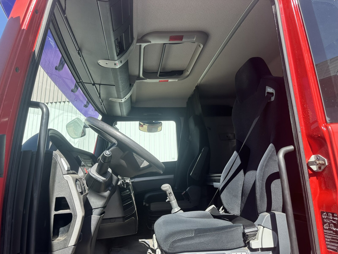 MAN TGX 18.360 4X2 LL TGX 18.360 4X2 LL, Fahrschule - شاحنة: صورة 4 MAN TGX 18.360 4X2 LL TGX 18.360 4X2 LL, Fahrschule - شاحنة: صورة 4