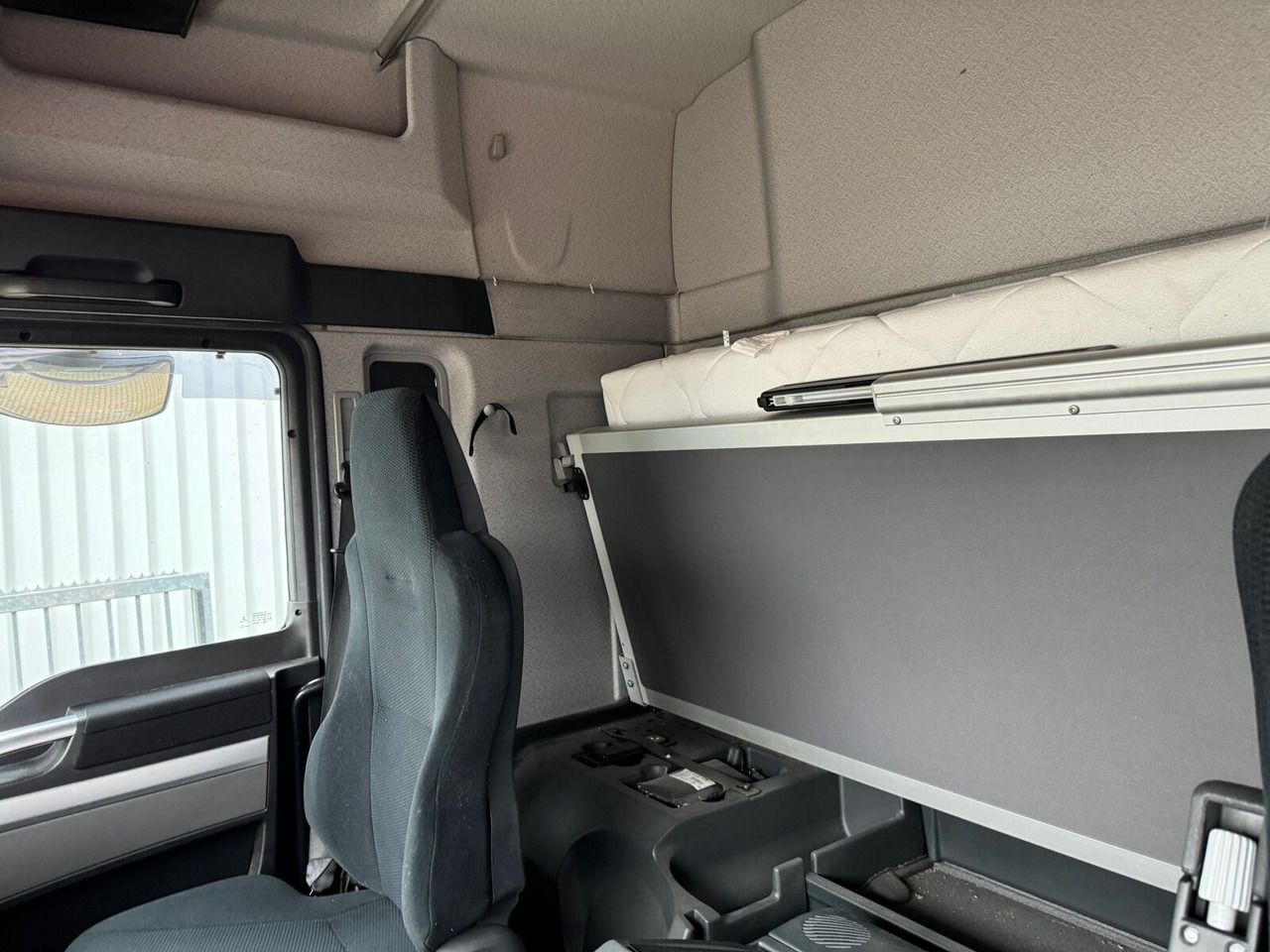 MAN TGX 18.360 4x2 LL TGX 18.360 4x2 LL, XLX-Fahrerhaus - شاحنة: صورة 5 MAN TGX 18.360 4x2 LL TGX 18.360 4x2 LL, XLX-Fahrerhaus - شاحنة: صورة 5