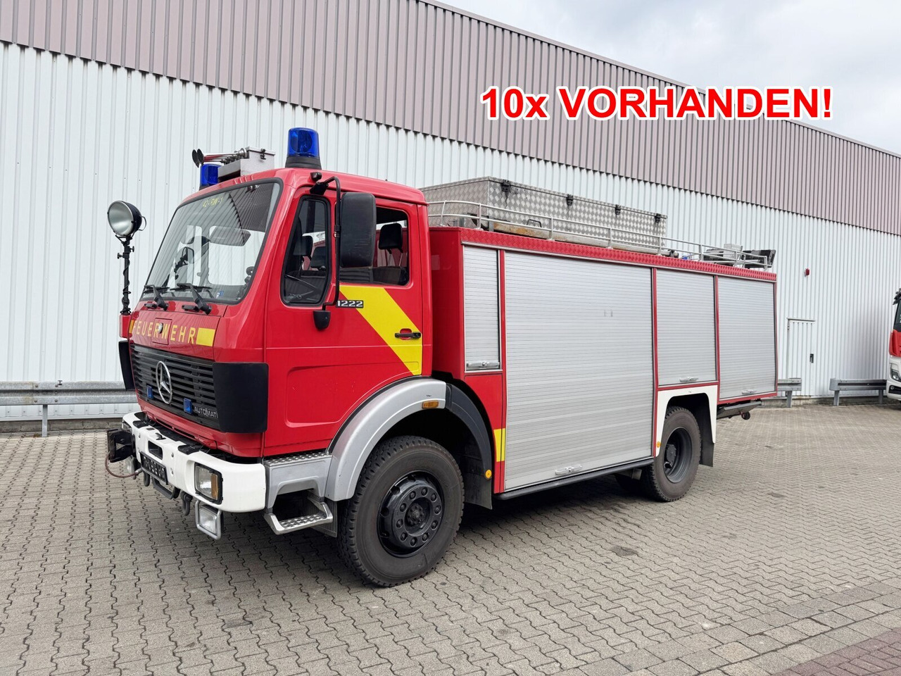 Mercedes-Benz 1222 AF 4x4 Rüstwagen RW 2 1222 AF 4x4, Rüstwagen RW 2, Seilwinde - سيارة إسعاف: صورة 1 Mercedes-Benz 1222 AF 4x4 Rüstwagen RW 2 1222 AF 4x4, Rüstwagen RW 2, Seilwinde - سيارة إسعاف: صورة 1