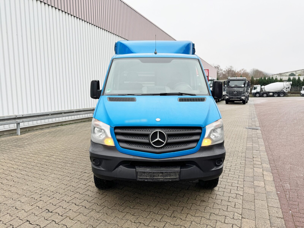 شاحنة توصيل مفتوحة, الشاحنات الصغيرة كابينة مزدوجة Mercedes-Benz 316 4x4 Doka 316 4x4 Doka, Werkstatteinrichtung: صورة 8