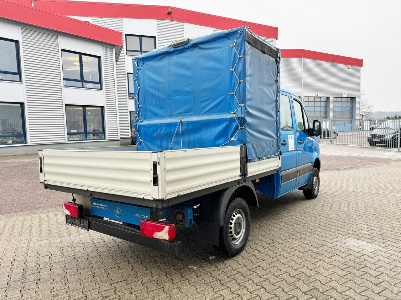 شاحنة توصيل مفتوحة, الشاحنات الصغيرة كابينة مزدوجة Mercedes-Benz 316 4x4 Doka 316 4x4 Doka, Werkstatteinrichtung: صورة 10