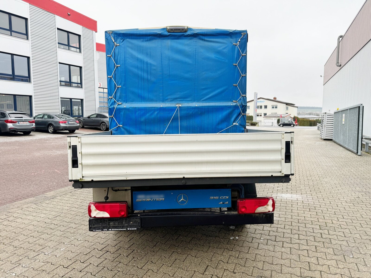 شاحنة توصيل مفتوحة, الشاحنات الصغيرة كابينة مزدوجة Mercedes-Benz 316 4x4 Doka 316 4x4 Doka, Werkstatteinrichtung: صورة 11