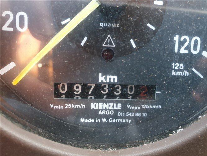 Mercedes-Benz 508 D 4x2 Doka 508 D 4x2 Doka, EX-THW - شاحنة ذات ستائر جانبية: صورة 3 Mercedes-Benz 508 D 4x2 Doka 508 D 4x2 Doka, EX-THW - شاحنة ذات ستائر جانبية: صورة 3