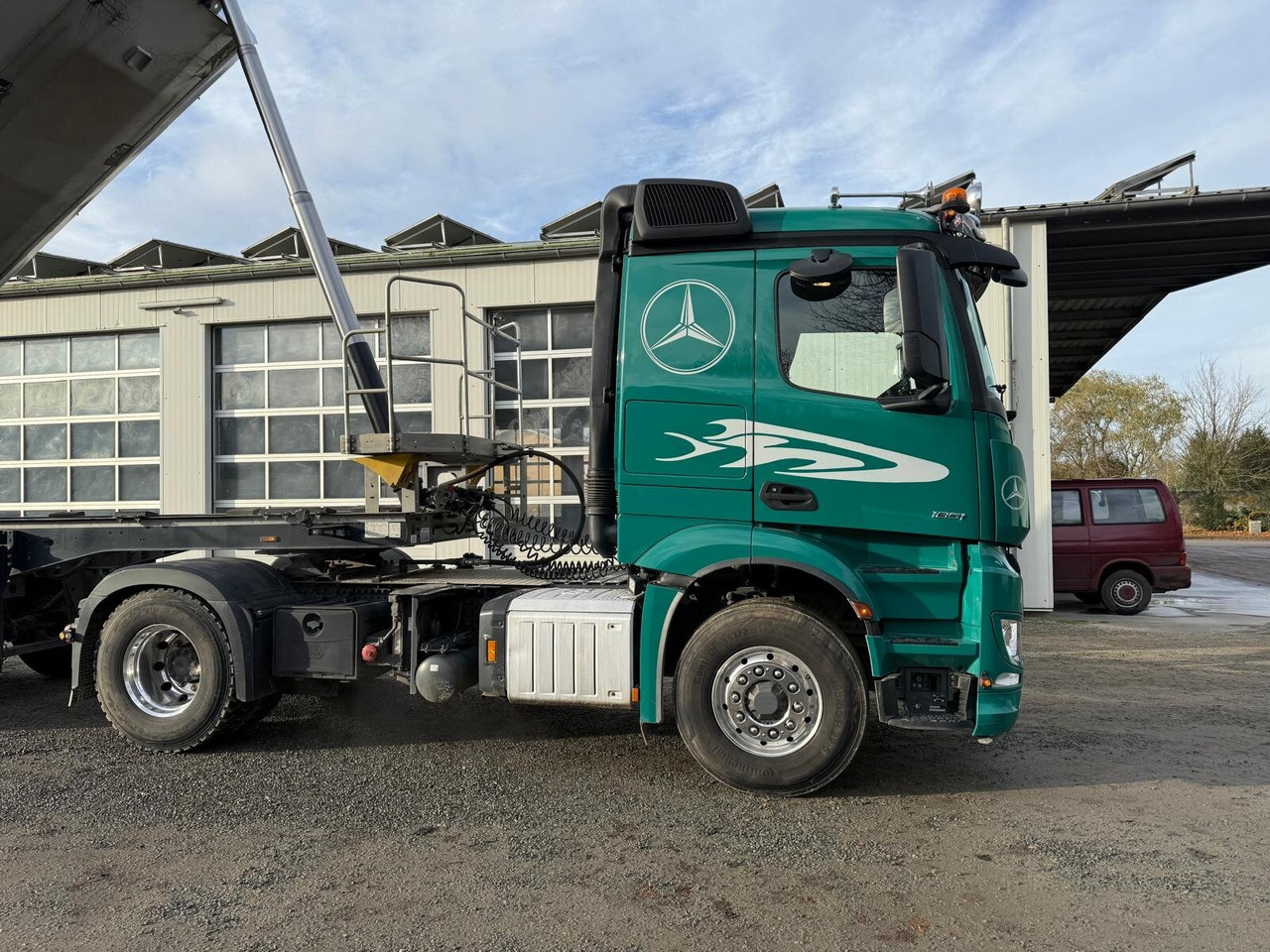 Mercedes-Benz Actros 1851 LS 4x4 HAD Actros 1851 LS 4x4 HAD, Hydraulik, Navi, MultimediaCockpit - رأس تريلا: صورة 3 Mercedes-Benz Actros 1851 LS 4x4 HAD Actros 1851 LS 4x4 HAD, Hydraulik, Navi, MultimediaCockpit - رأس تريلا: صورة 3