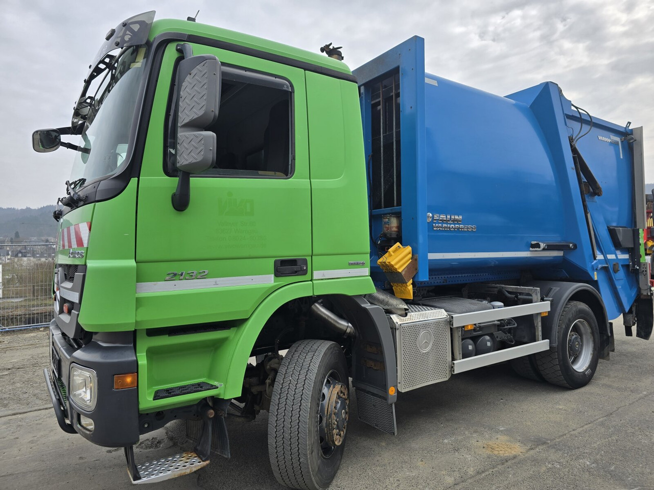 Mercedes-Benz Actros 2032 LA 4x4 Actros 2032 LA 4x4, Faun Variopress 310 ca. 10m³, Zöller Schüttung - شاحنة قمامة: صورة 1 Mercedes-Benz Actros 2032 LA 4x4 Actros 2032 LA 4x4, Faun Variopress 310 ca. 10m³, Zöller Schüttung - شاحنة قمامة: صورة 1