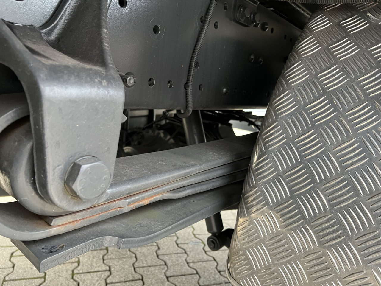 Mercedes-Benz Actros 2141 K 4x2 Actros 2141 K 4x2, Tele-Absetzer - شاحنة لودر انزلاقي: صورة 5 Mercedes-Benz Actros 2141 K 4x2 Actros 2141 K 4x2, Tele-Absetzer - شاحنة لودر انزلاقي: صورة 5