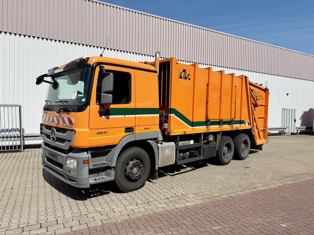 Mercedes-Benz Actros 2641/48 L 6x4 Actros 2641/48 L 6x4, Haller M21X2C, Zöller Schüttung - شاحنة قمامة: صورة 1 Mercedes-Benz Actros 2641/48 L 6x4 Actros 2641/48 L 6x4, Haller M21X2C, Zöller Schüttung - شاحنة قمامة: صورة 1