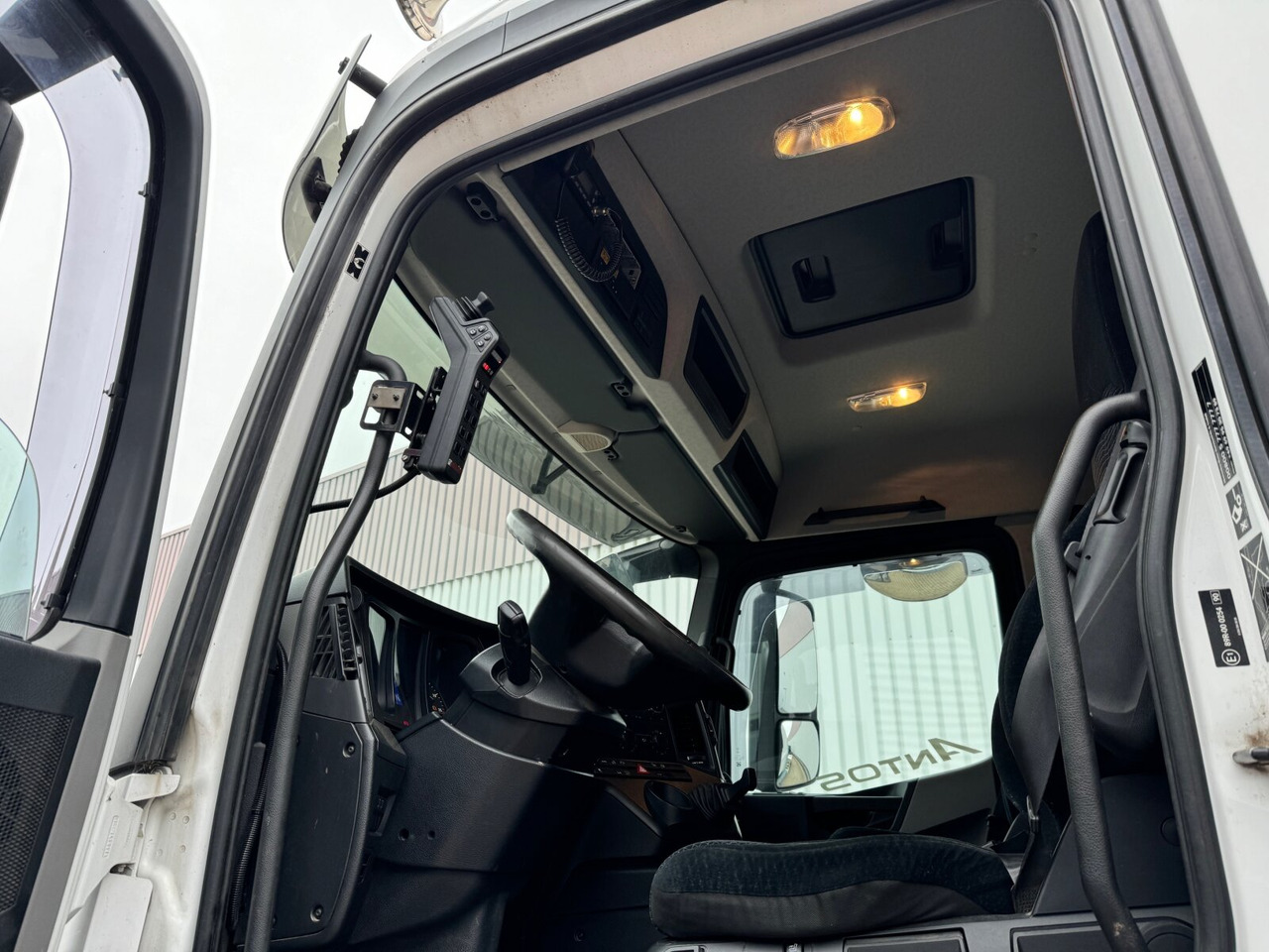 Mercedes-Benz Antos 2536/43 L 6x2 Antos 2536/43 L 6x2, Liftachse, Hiab XR 21S61 bis 7 m Container - شاحنة برافعة خطافية: صورة 3 Mercedes-Benz Antos 2536/43 L 6x2 Antos 2536/43 L 6x2, Liftachse, Hiab XR 21S61 bis 7 m Container - شاحنة برافعة خطافية: صورة 3