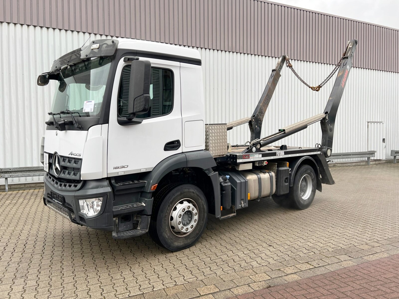 Mercedes-Benz Arocs 1830 K 4x2 Arocs 1830 K 4x2, Funk - شاحنة لودر انزلاقي: صورة 1 Mercedes-Benz Arocs 1830 K 4x2 Arocs 1830 K 4x2, Funk - شاحنة لودر انزلاقي: صورة 1