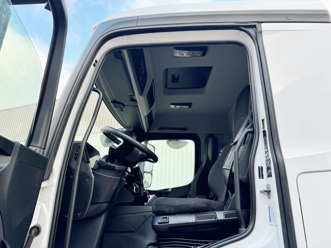 Mercedes-Benz Arocs 1840 L 4x2 Arocs 1840 L 4x2, Kran Palfinger PK12001L, Hochstand - شاحنة كرين: صورة 2 Mercedes-Benz Arocs 1840 L 4x2 Arocs 1840 L 4x2, Kran Palfinger PK12001L, Hochstand - شاحنة كرين: صورة 2