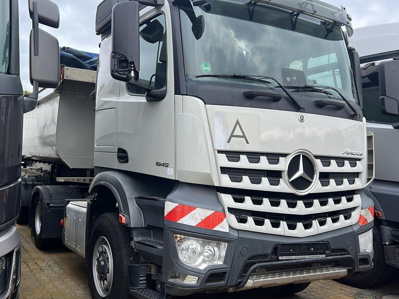 Mercedes-Benz Arocs 1845 LS 4x4 HAD Arocs 1845 LS 4x4 HAD - رأس تريلا: صورة 2 Mercedes-Benz Arocs 1845 LS 4x4 HAD Arocs 1845 LS 4x4 HAD - رأس تريلا: صورة 2