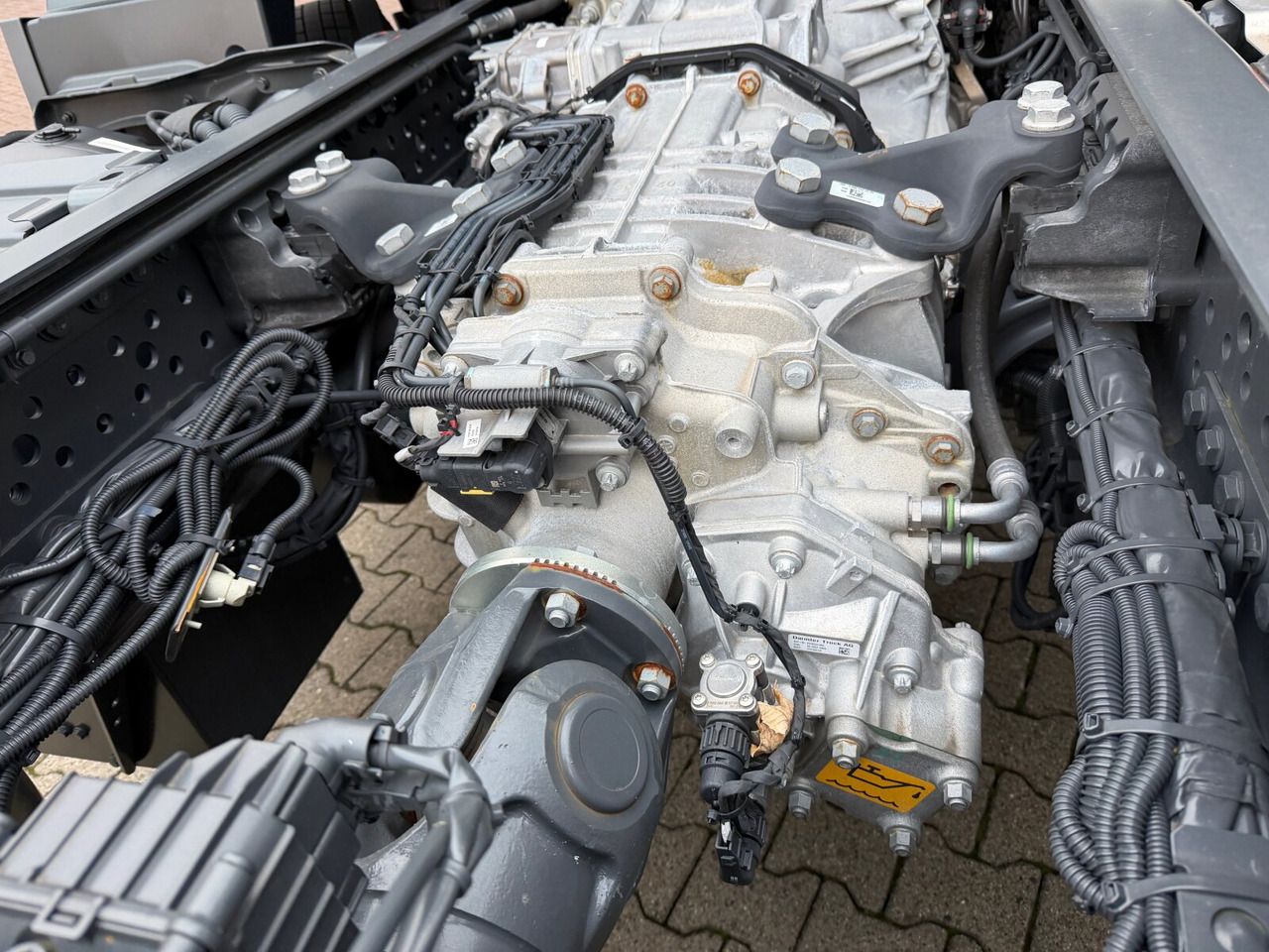 Mercedes-Benz Arocs 2542 L 6x2/4 Arocs 2542/45 L 6x2/4, Vorlauflenk-/liftachse, Navi, MultimediaCockpit - شاحنة لودر انزلاقي: صورة 2 Mercedes-Benz Arocs 2542 L 6x2/4 Arocs 2542/45 L 6x2/4, Vorlauflenk-/liftachse, Navi, MultimediaCockpit - شاحنة لودر انزلاقي: صورة 2