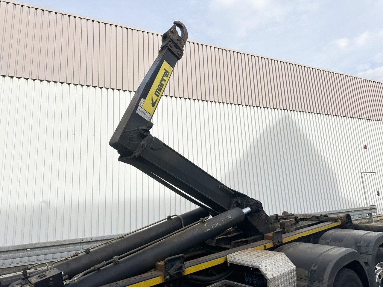 Mercedes-Benz Arocs 2552 L 6x2 Arocs 2552 L 6x2, Lenk-/Liftachse - شاحنة برافعة خطافية: صورة 3 Mercedes-Benz Arocs 2552 L 6x2 Arocs 2552 L 6x2, Lenk-/Liftachse - شاحنة برافعة خطافية: صورة 3